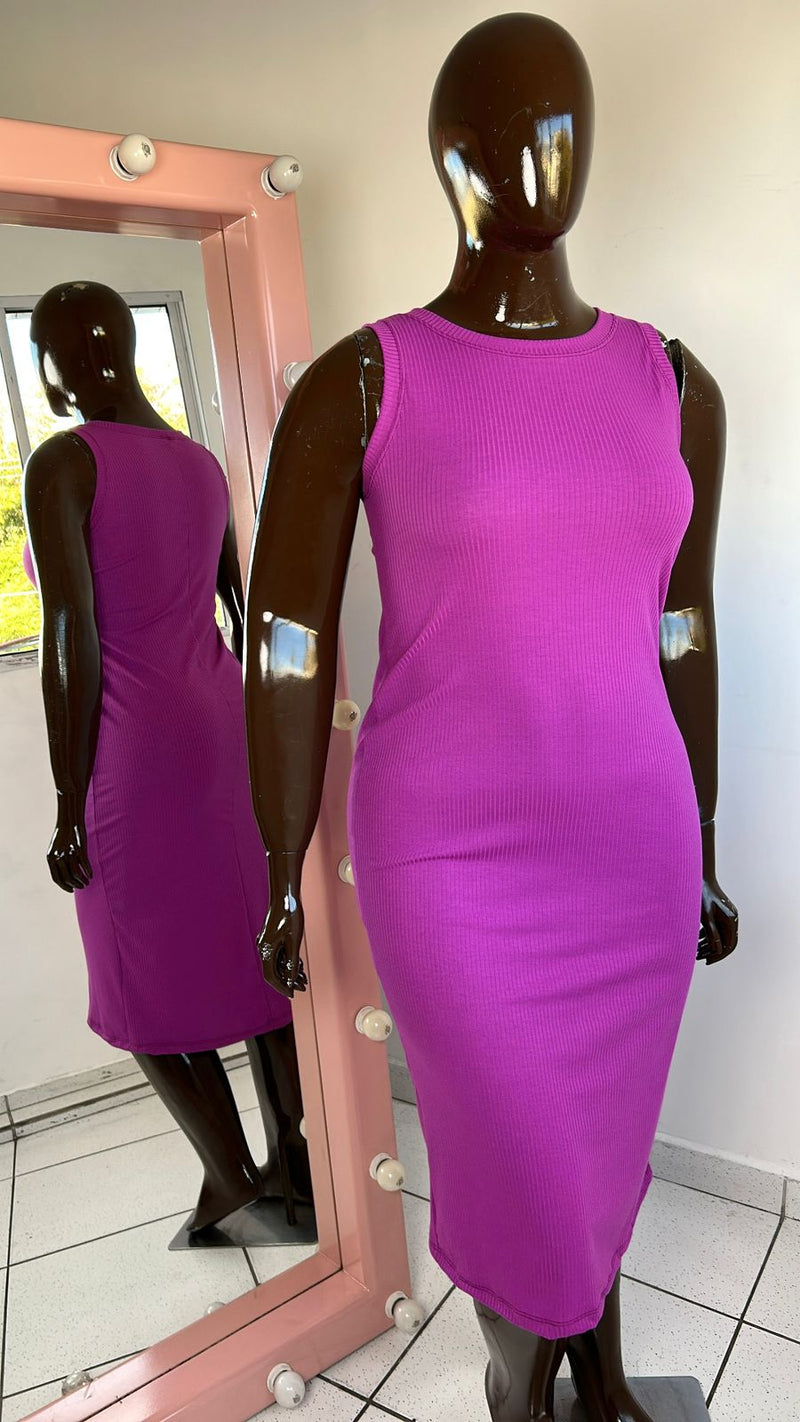 Vestido Canelado Plus