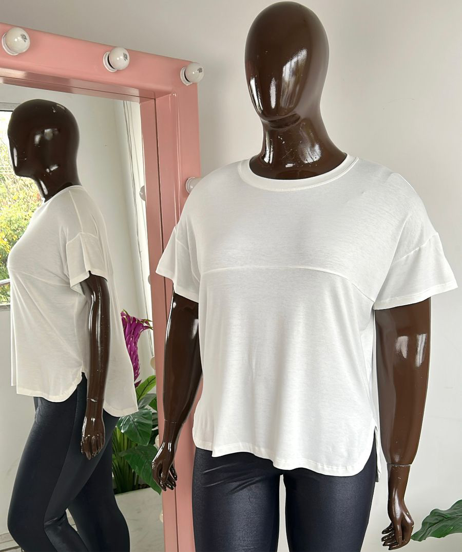 Blusa Uno Cor Plus Size